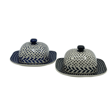 Lade das Bild in den Galerie-Viewer, Ceramic Buttercup with Lid - Blue or Black - Modern Collection by Manufaktura Factory Bolesławiec