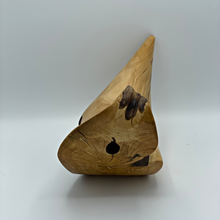 Charger l'image dans la galerie, Wooden Bird Sculpture
