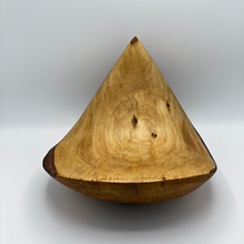 Charger l'image dans la galerie, Wooden Bird Sculpture