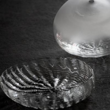 Charger l'image dans la galerie, Flat "Braided" Glass Bowl