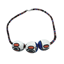 Load image into Gallery viewer, Kissing Necklace