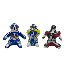 Lade das Bild in den Galerie-Viewer, Porcelain "Look at Me" Sculpture - Janina Myronova - Handmade - Blue, Red, Yellow