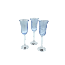 Lade das Bild in den Galerie-Viewer, 3 Crystal Champagne Glasses - Veranda Collection - by Julia Crystal Factory